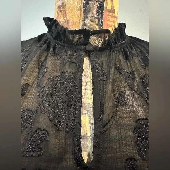 BB Dakota Womens I Heart Drama Floral Jacquard Chiffon top, Black, Small - Picture 5 of 8